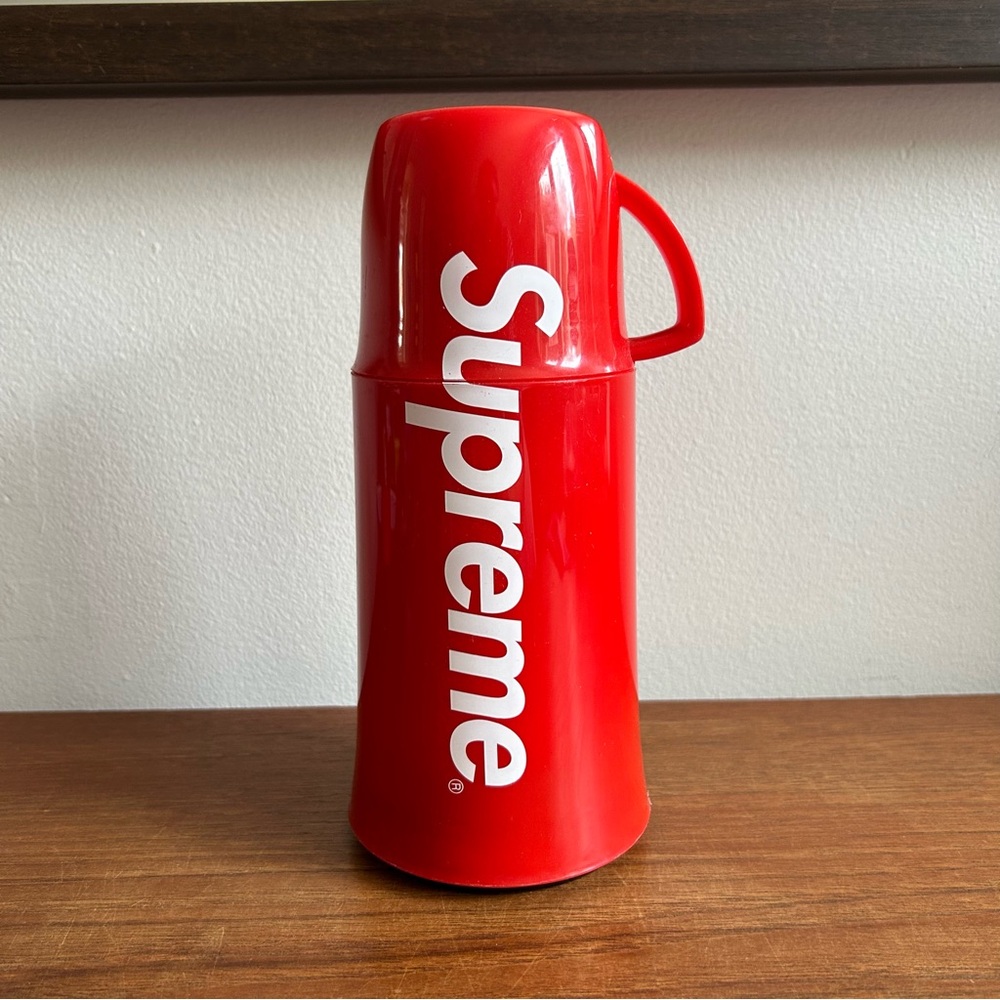 Vintage Supreme x Helios Logo Printed Thermal Bottle. Collectable.